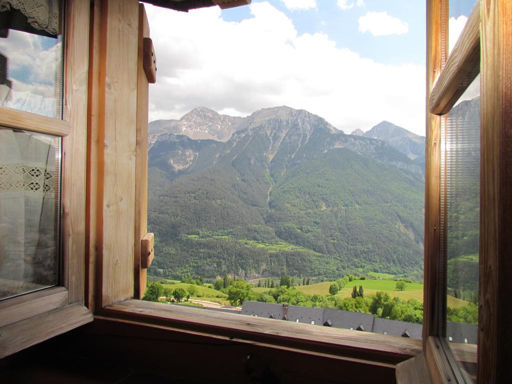 Casa Rural Fontamil Gistaín Pokoj fotografie